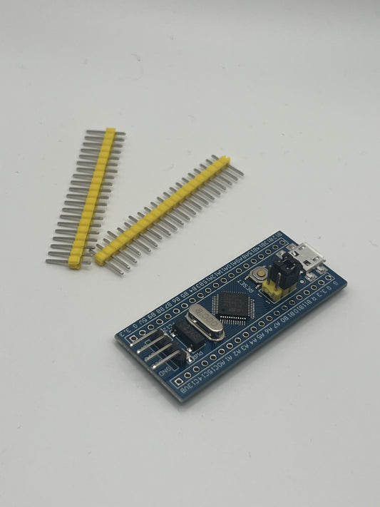 STM32 Bluepill Minimum Micro USB System Development Board. 